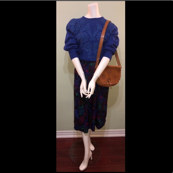 Vintage blue sweater